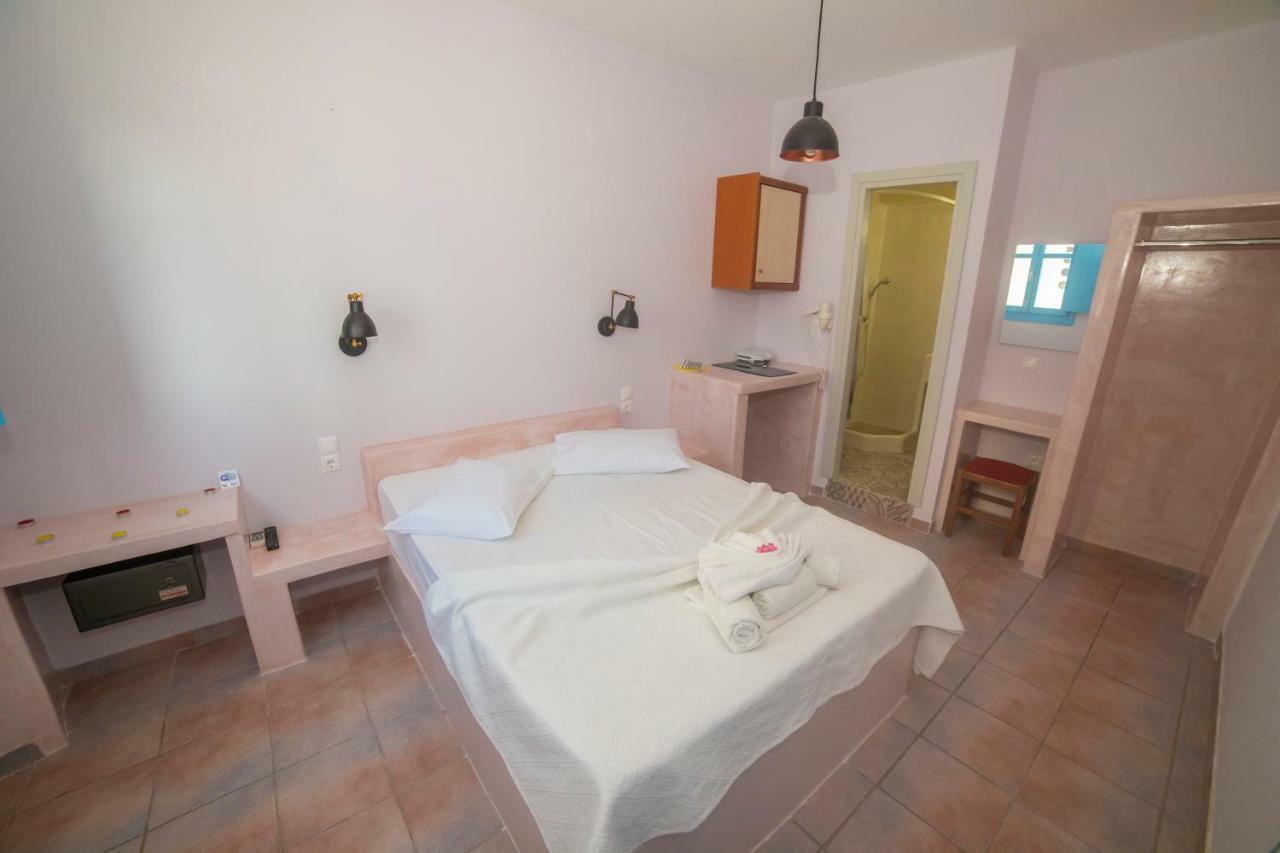Amorgaia 2 Katapola Bagian luar foto